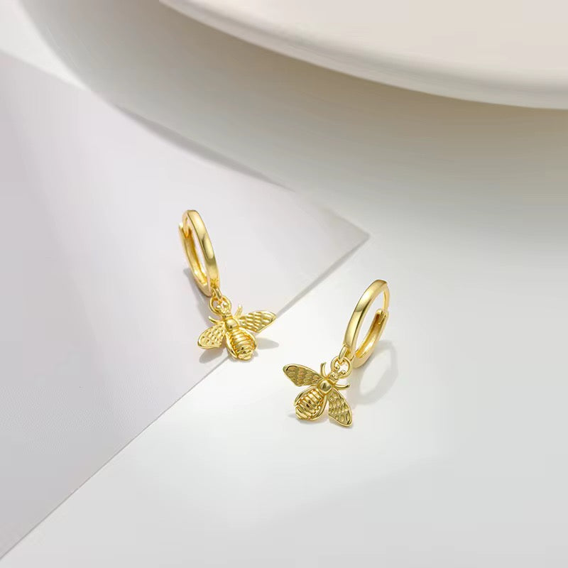 Gold Honey Bee Huggies