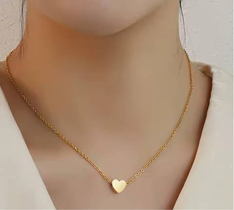 Gold Mini Croí Necklace