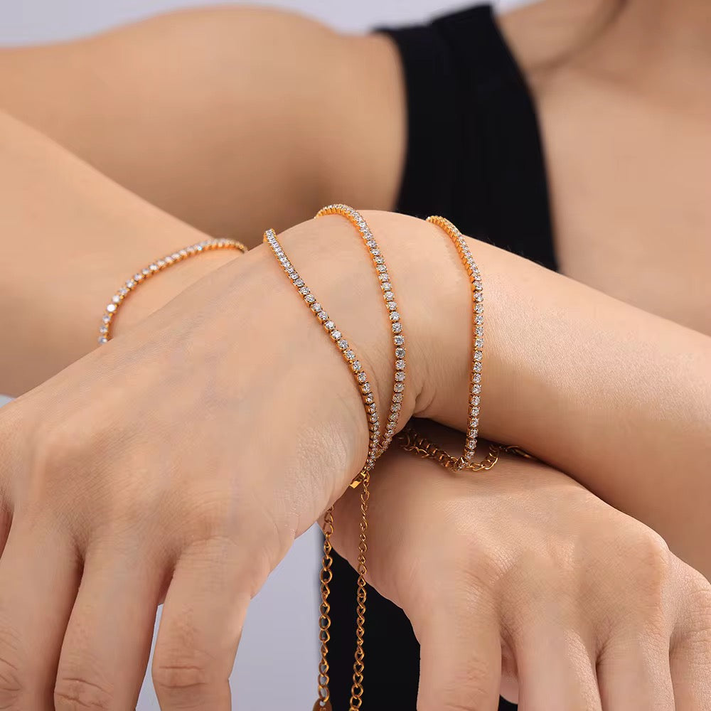 Gold Dainty Sienna Bracelet