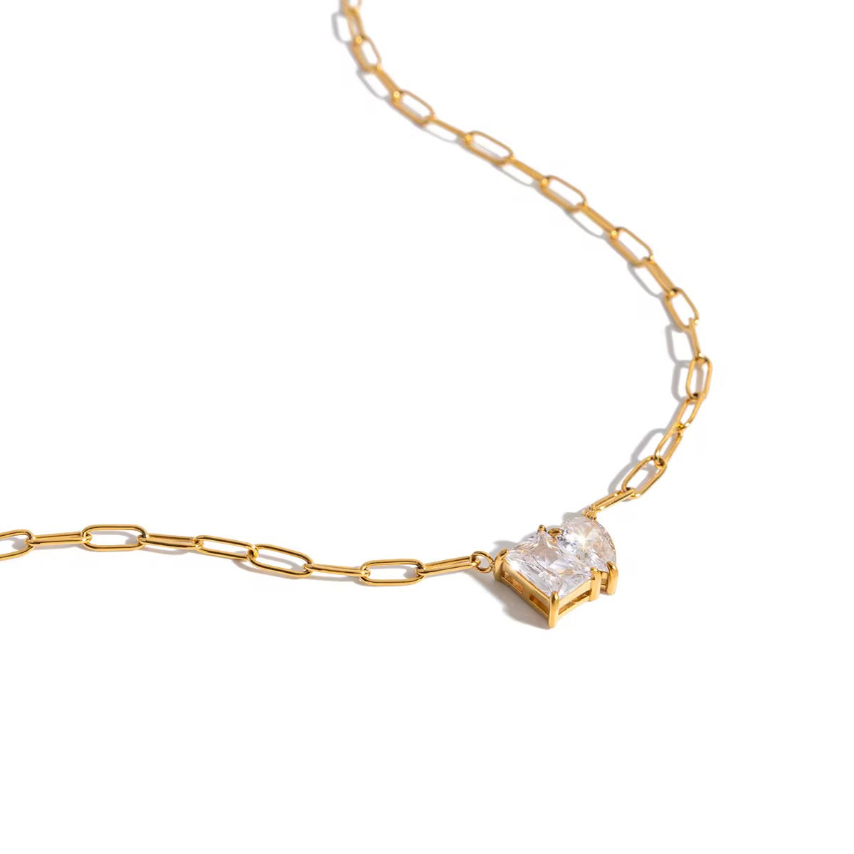 Amara Necklace