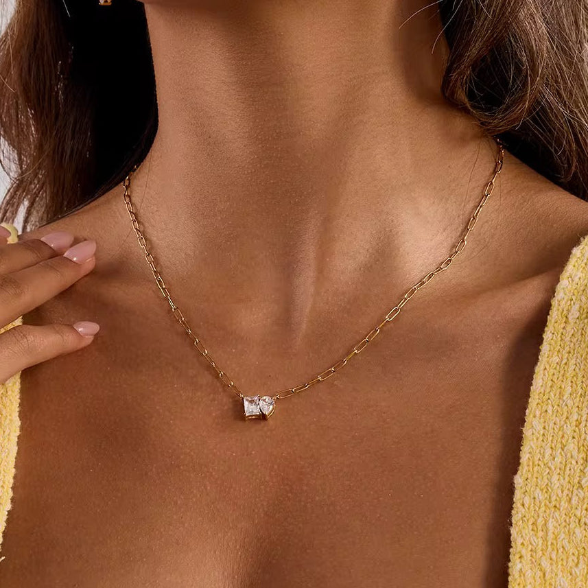 Amara Necklace