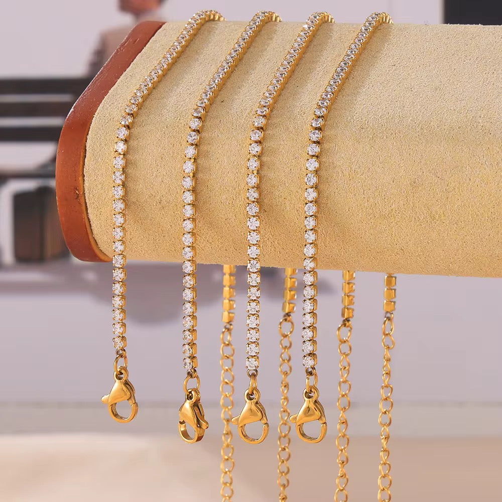 Gold Dainty Sienna Bracelet