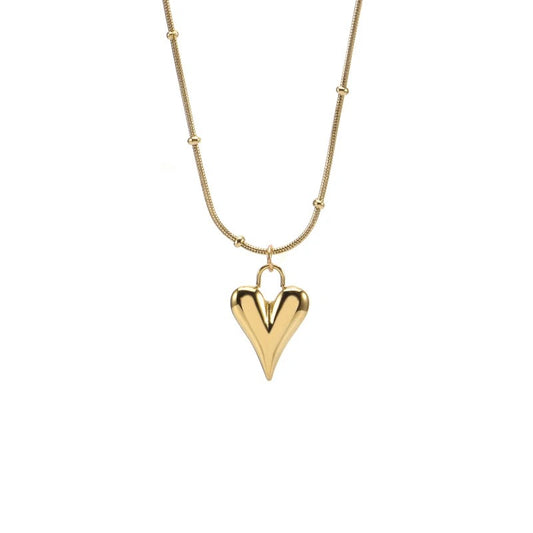 Gold Knot Chain Heart