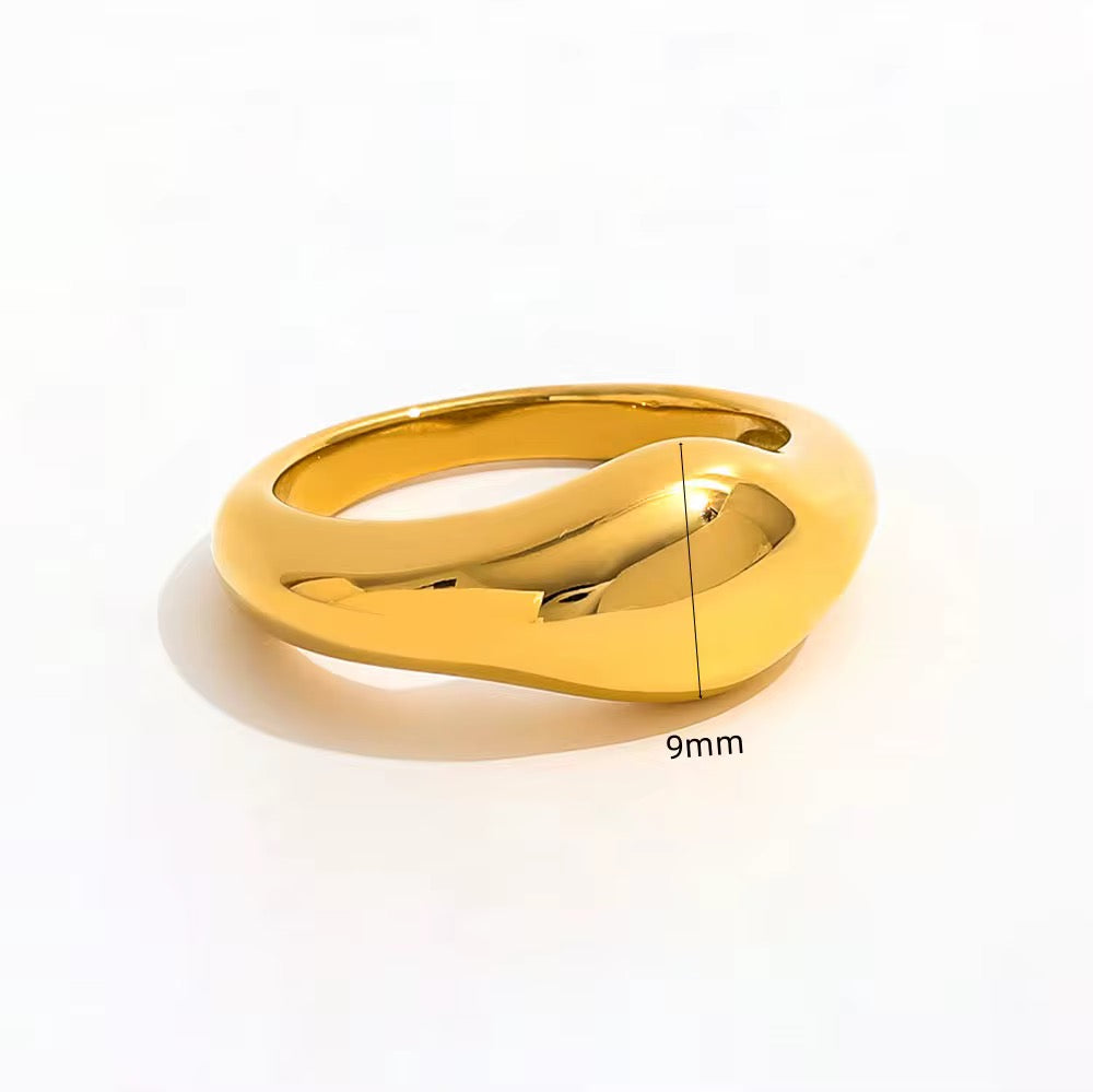 Gold Ridge Ring