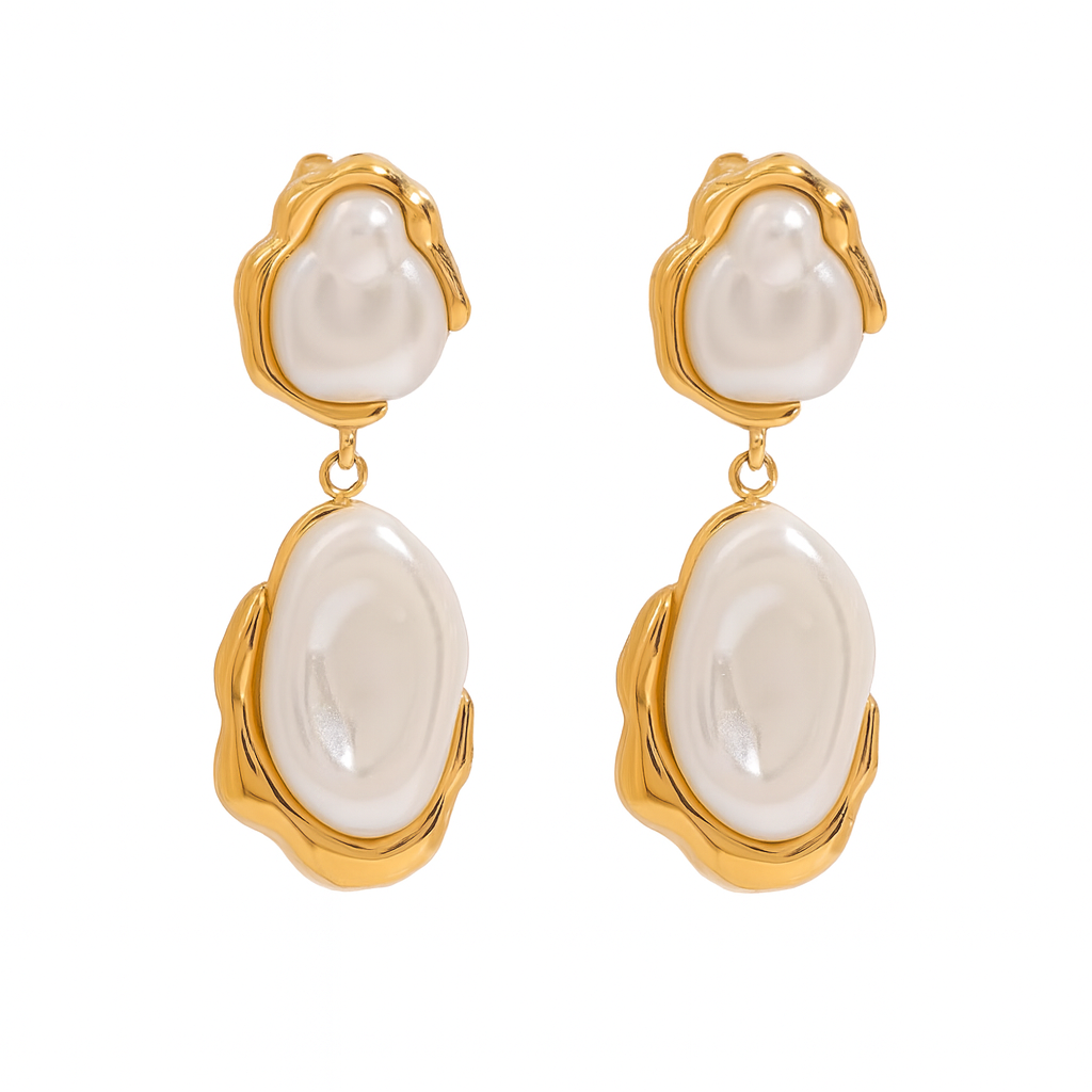 Sculpted Pearl Drop