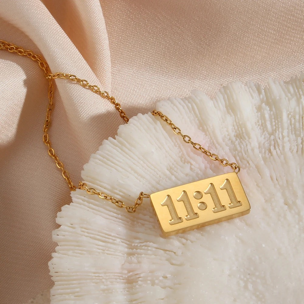 11:11 Gold Bar Pendant Necklace